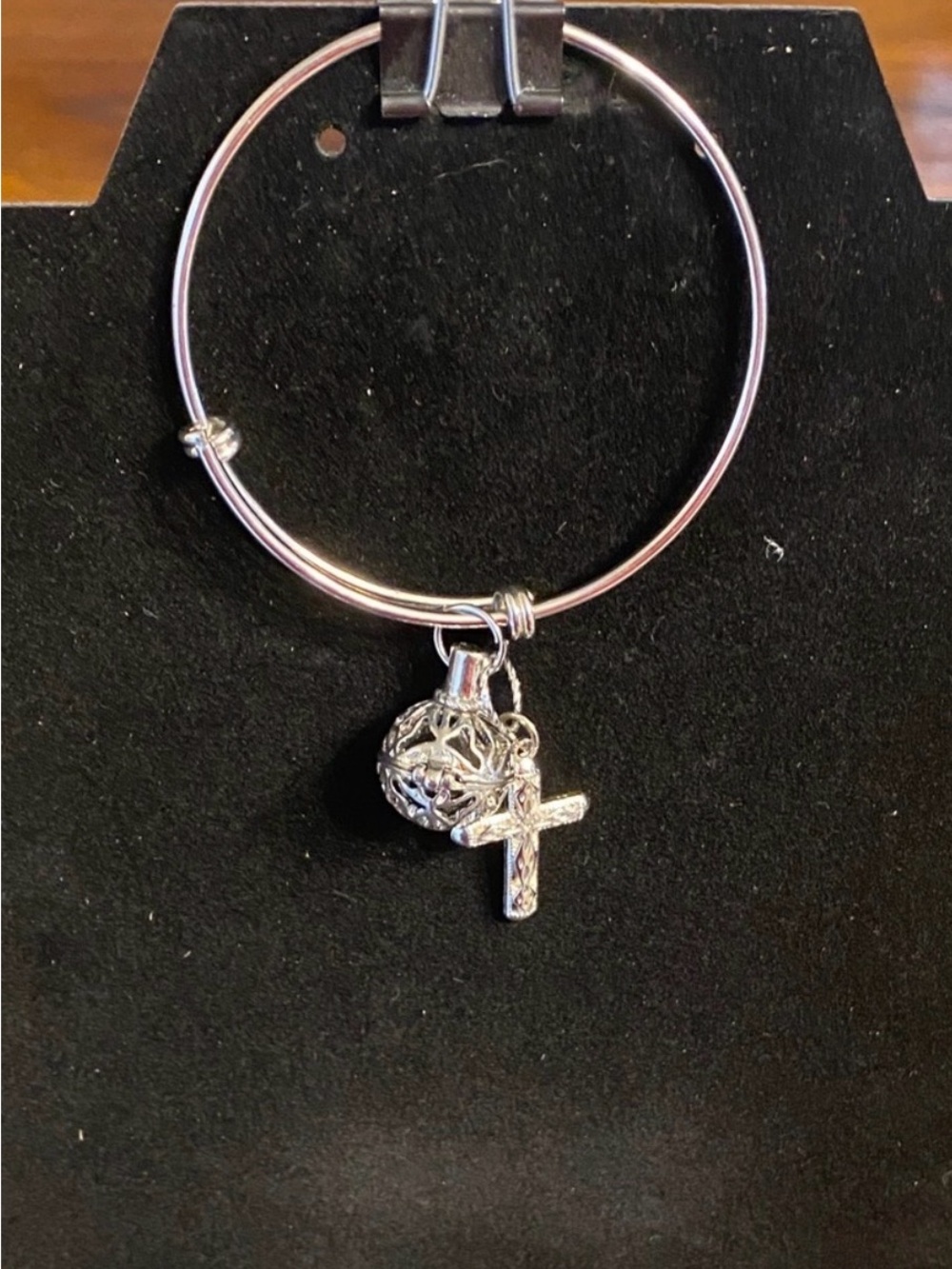 Silver toned Cross Charm Bracelet